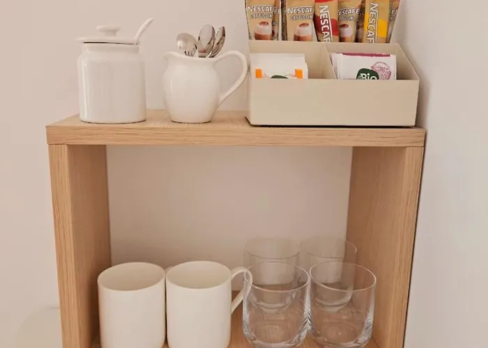 Private Seaside Room-walk To Downtown